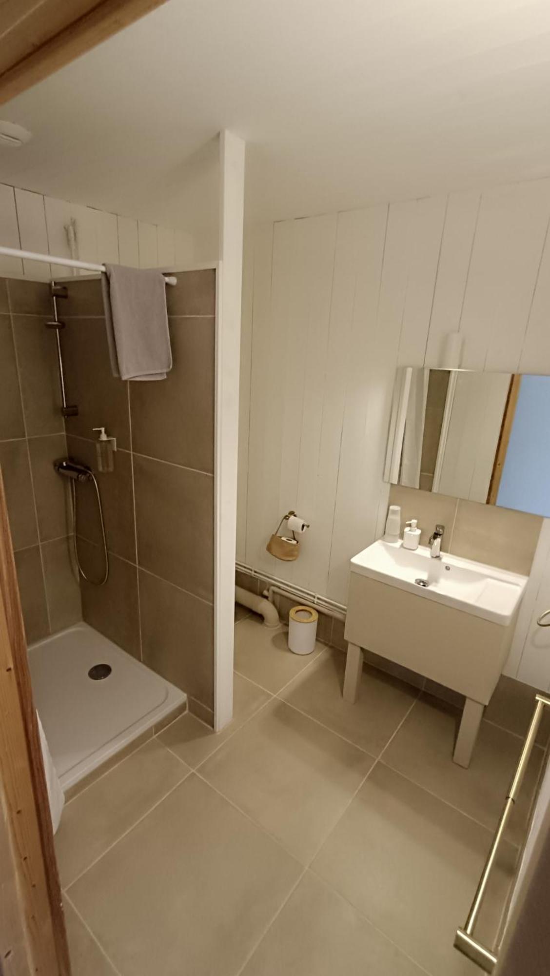 Bed and Breakfast Abbaye Saint Gilbert Екстер'єр фото
